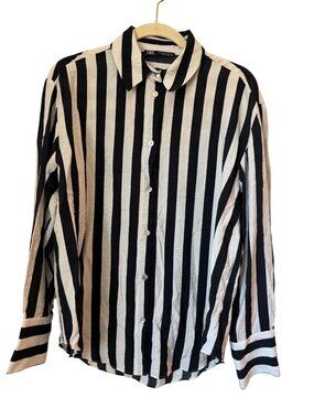 ZARA Black & White Vertical Striped Preppy Long Sleeve Button-Up Shirt Sz Small